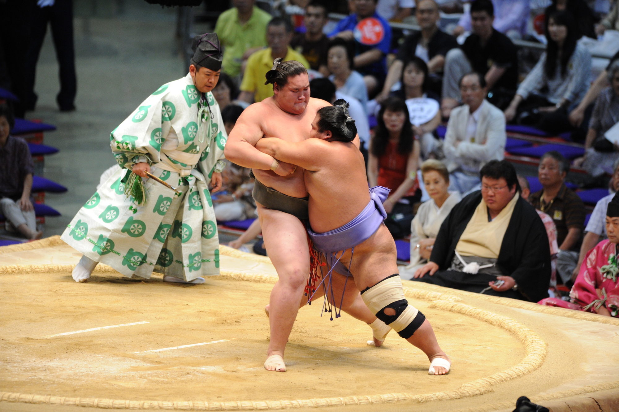 大横綱照國生写真 大横綱照國生写真 照國 - 歴代横綱 - 日本相撲協会