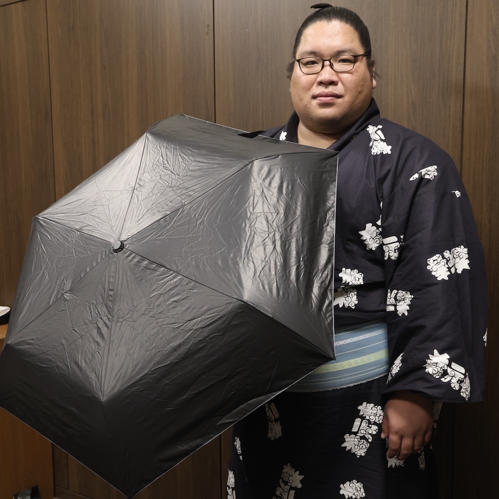 折り畳み傘（晴雨兼用）
